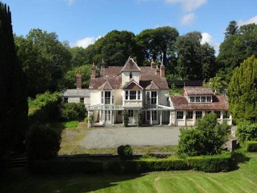 Your chance to own ‘rather grand’ Victorian home with dairy and servant quarters