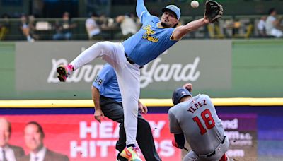 Willy Adames powers Brewers past Nationals