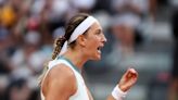 Watch: Serena Williams' ex-hitting partner throws massive shade on Victoria Azarenka