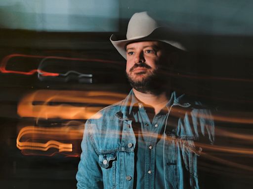 Wade Bowen Is So Texas He Got Troy Aikman to Cameo on His New Album