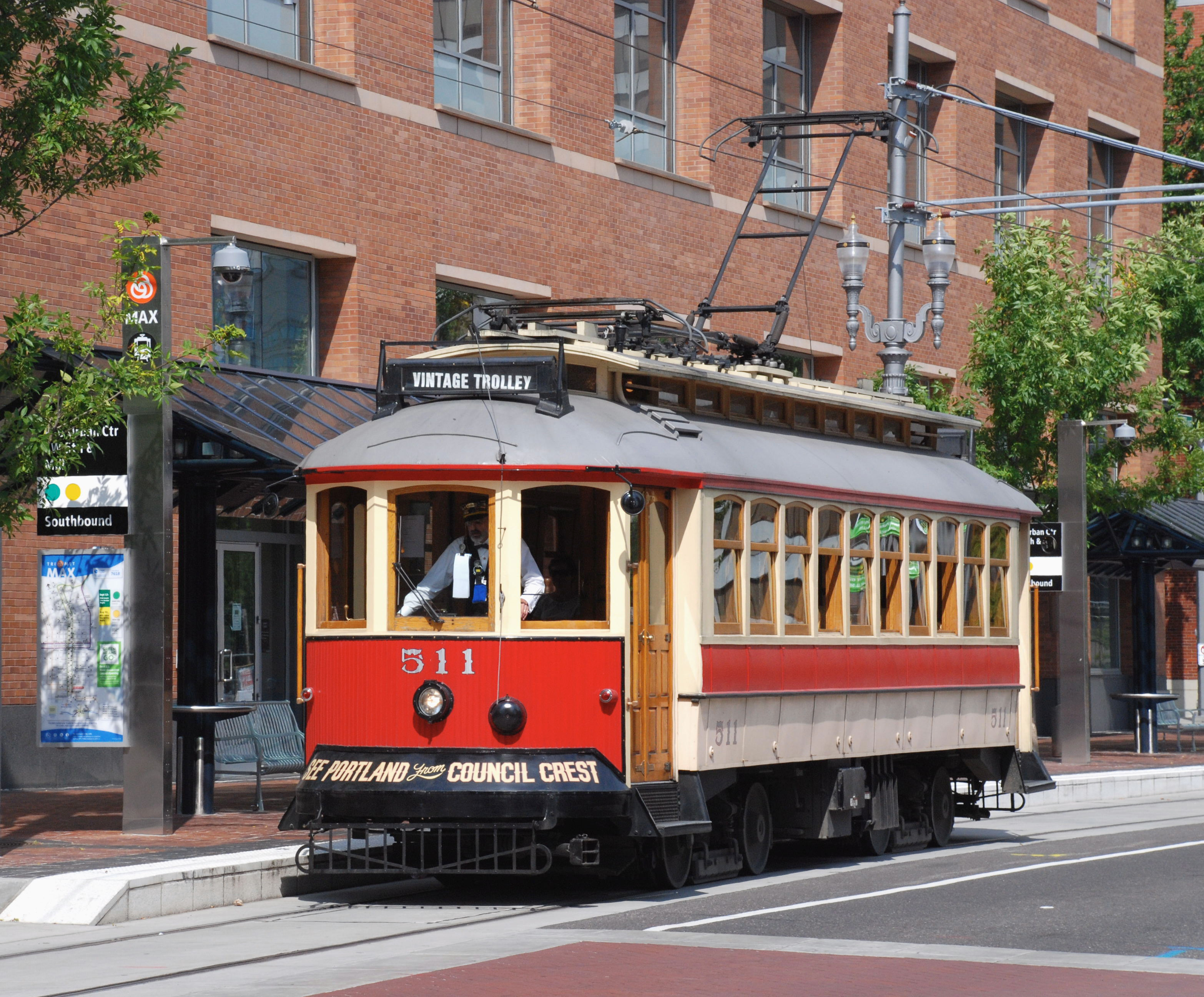 File:Portland Vintage Trolley.JPG - Wikipedia, the free encyclopedia