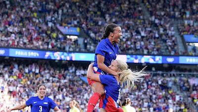 After USWNT's Olympics win, the most American songs French could think of played