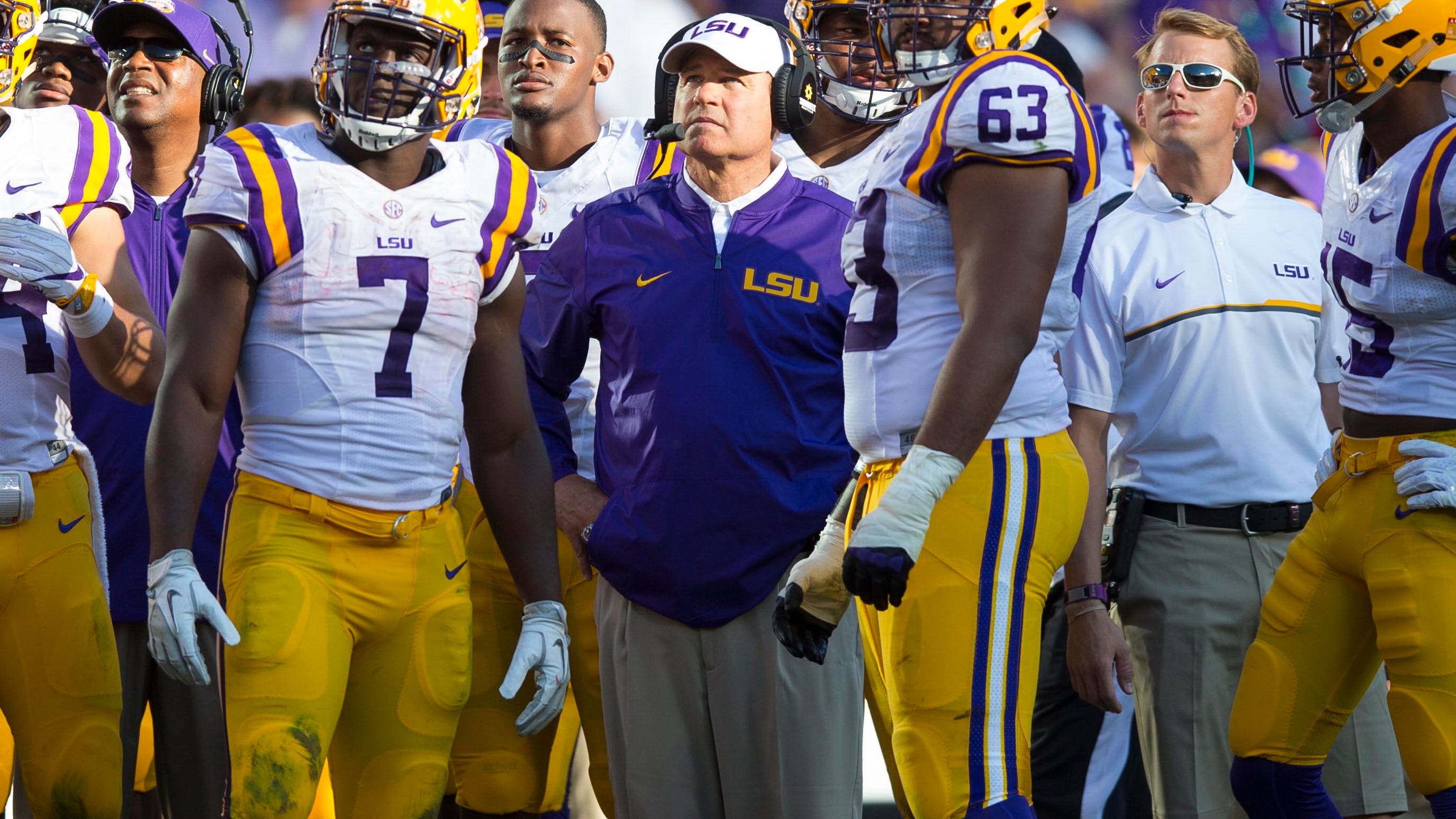 Les Miles lawsuit against LSU, seeks reinstatement of vacated wins for Hall of Fame criteria