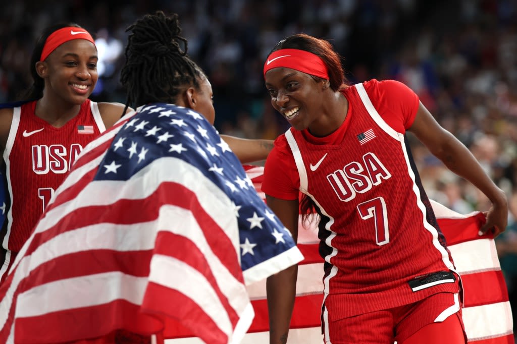 Kahleah Copper returns to Chicago as an Olympic gold medalist — and shows a path to greatness for young Sky stars