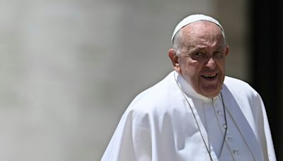 El papa Francisco se disculpa por unas frases juzgadas homofóbicas