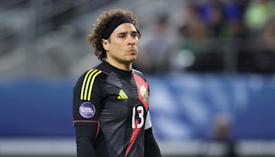 Memo Ochoa quedó sin equipo, ya se despidió de Salernitana: "Hoy recurro a ti con tristeza para decir adiós" - La Opinión