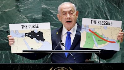 At UN Stage, Israel's Netanyahu Brands Iran 'Curse' And Lauds India 'Blessing' With Contrasting Maps | Watch - News18