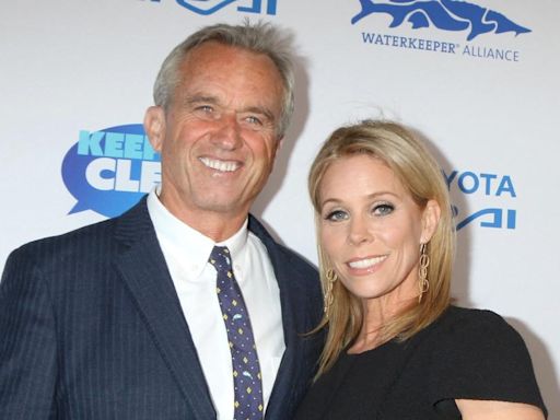 Robert F. Kennedy Jr.'s Wife Cheryl Hines Was Aware of Her Husband's 'History' of Cheating — But Married the 'Womanizer' Anyway