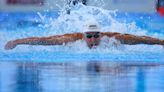 Swimming-Le Clos reveals minor tear ahead of Paris Games