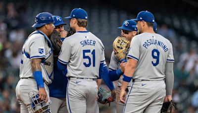 Brady Singer falters in KC Royals’ series-opening road loss to Seattle Mariners