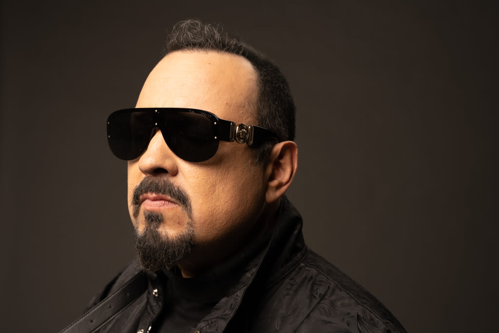 Pepe Aguilar on Maintaining the Aguilar Dynasty, Selling His Catalog and New ‘Que Llueva Tequila’ Album: ‘Not a Family Affair – This...