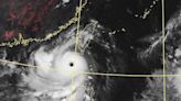 強颱蘇拉進入南海 迎「一生的強度巔峰」！