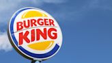 Florida man throws burger at his girlfriend, injuring her: report