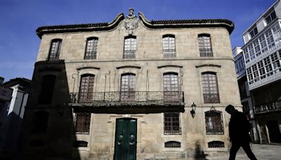La Xunta comunica a los Franco que deben "cumplir la legislación y abrir" la Casa Cornide