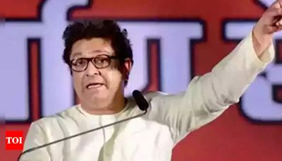 Outsiders settling in Maharashtra slums get free houses, but locals don't get anything from govt, says Raj Thackeray | Pune News - Times of India