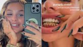 'Grillz': namorada de Oruam adere à moda de joias nos dentes e mostra boca brilhante