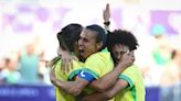 Como en sus mejores tiempos, Marta comanda triunfo de Brasil en debut en París