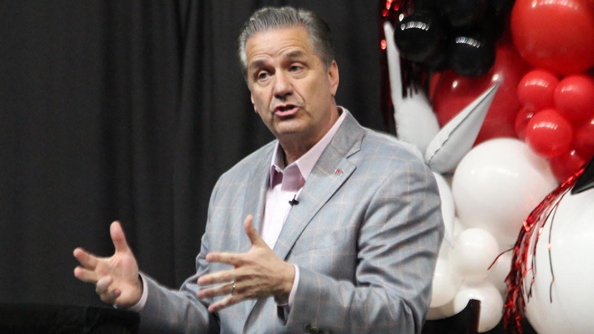 Arkansas basketball under John Calipari: Transfer portal news, 2024 roster, recruits, targets by SEC insiders