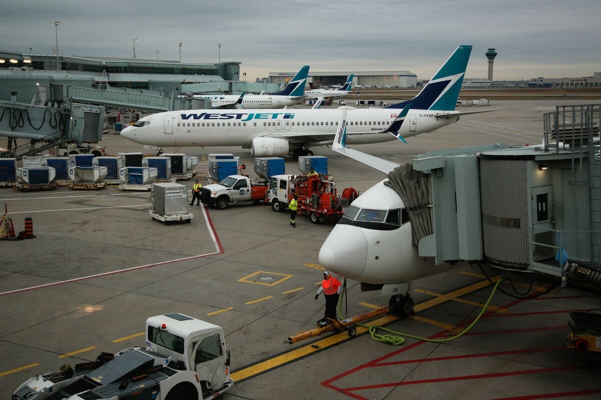 WestJet Issues Lockout Notice to Aircraft Maintenance Staff