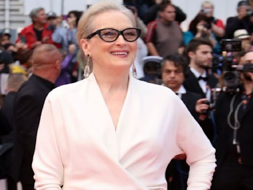 The Devil Wears Prada And Mamma Mia Are Connected Through THIS Iconic Meryl Streep Accessory; Find Out
