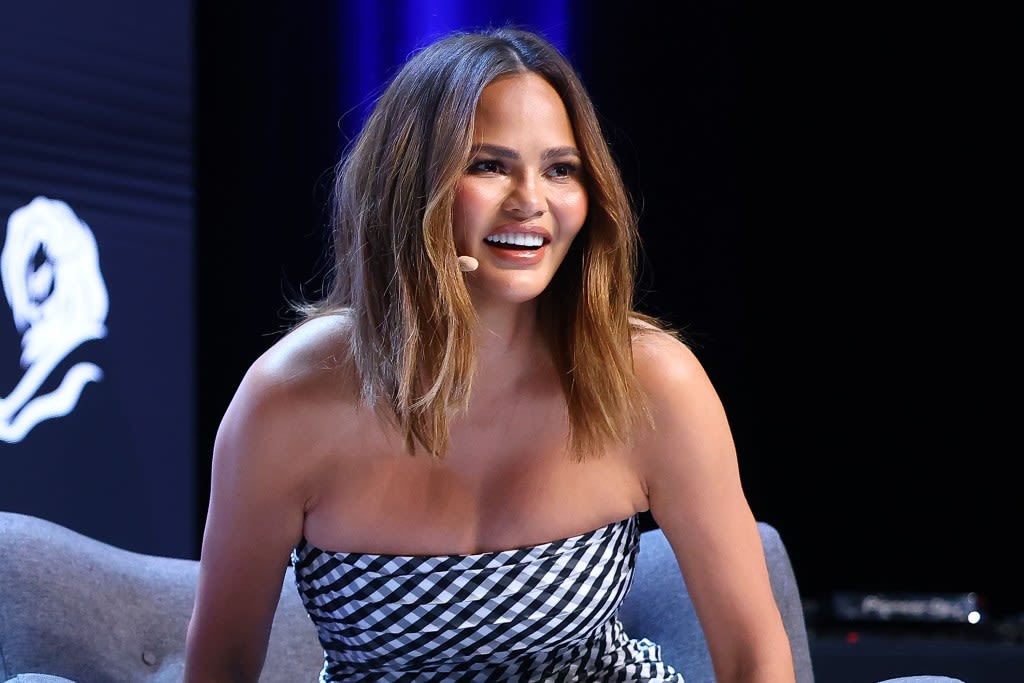 Chrissy Teigen Posts Adorable Childhood Photos of Herself — & One of Her Kids Could Be Her Twin