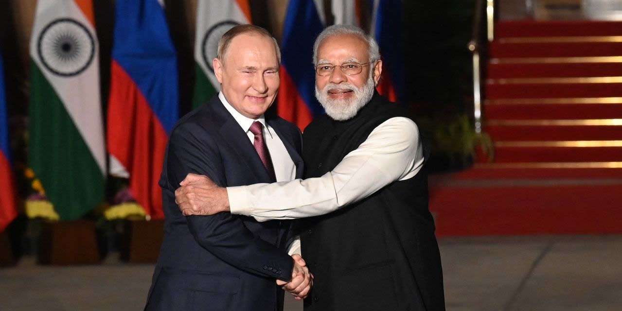 India’s Modi Seeks to Shore Up Ties With Russia and Offset China’s Sway