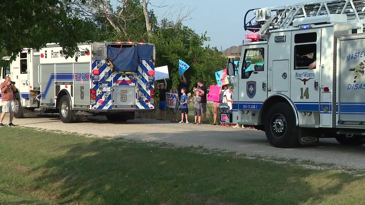 Community welcomes home injured Fort Worth firefighter