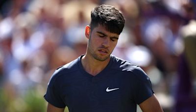 Carlos Alcaraz loses in Queen's second round ahead of Wimbledon title defense