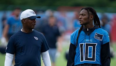 What Tennessee Titans coach Brian Callahan said about DeAndre Hopkins injury