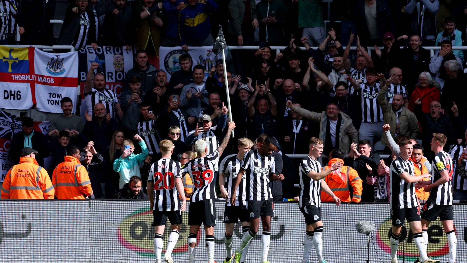 Newcastle 5-1 Sheffield United: Magpies emphatically confirm Blades relegation