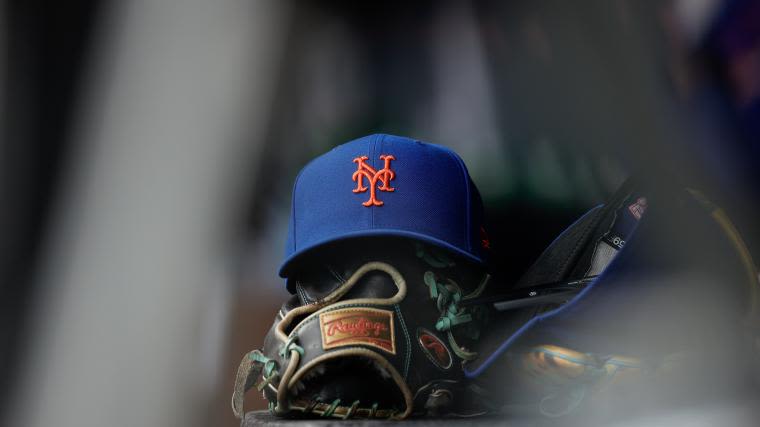 Mets rule out return of $75 million star for postseason push | Sporting News