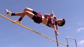 District 2-3A track: Roosevelt pole vaulter Dakota Zuber out to best state-champion brother