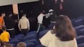 Un boxeador golpeó a un hombre en la sala de un cine porque estaba atacando a su pareja: “A un maltratador no hay que dejarle excederse”