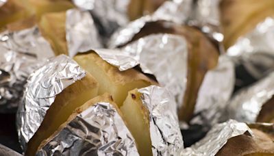 Why You Shouldn't Be Baking Potatoes In Aluminum Foil, According To Experts