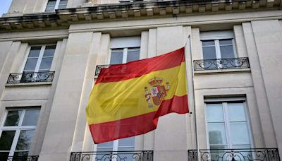 Spain tightens protections for children on smartphones - ET Telecom