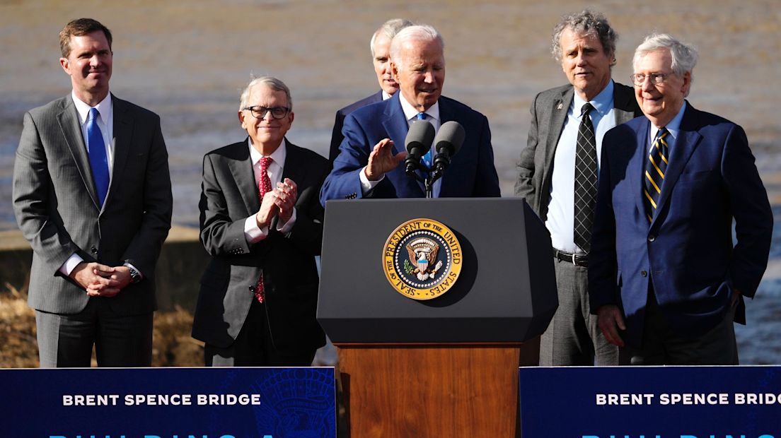 'A legislative miracle': Joe Biden, Mitch McConnell celebrate Brent Spence deal