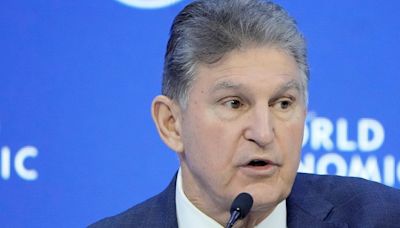 Joe Manchin Says White House Should Negotiate With GOP On Debt Ceiling