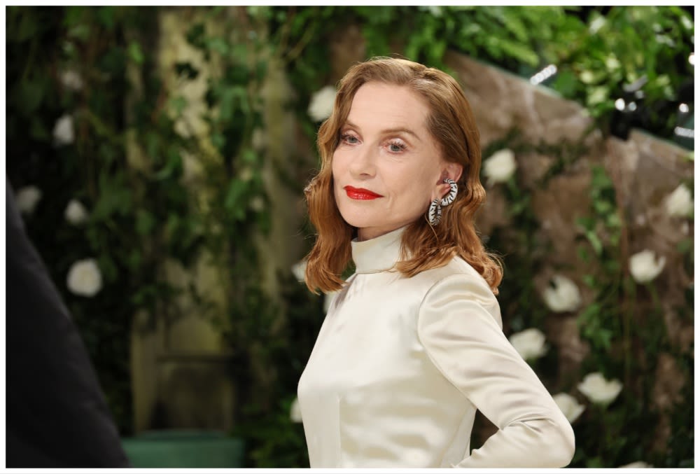 Isabelle Huppert to Head Venice Film Festival Jury