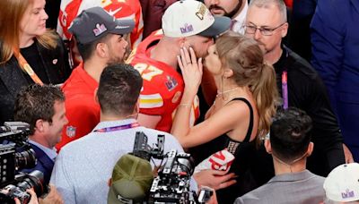 Travis Kelce fait appel à des avocats après la diffusion d’un « contrat » sur sa « rupture » avec Taylor Swift