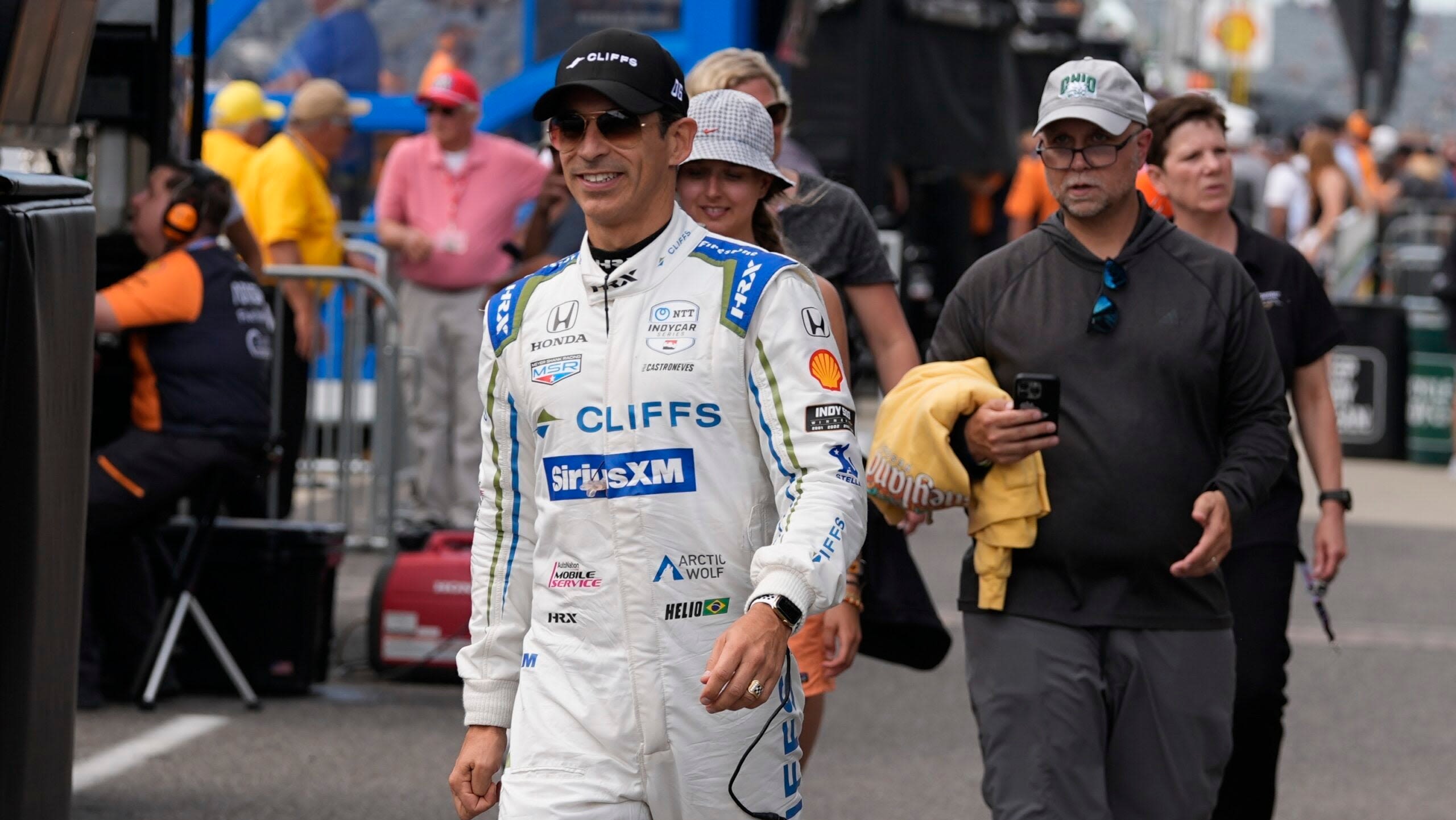 Helio Castroneves to race in place of Tom Blomqvist for next two races