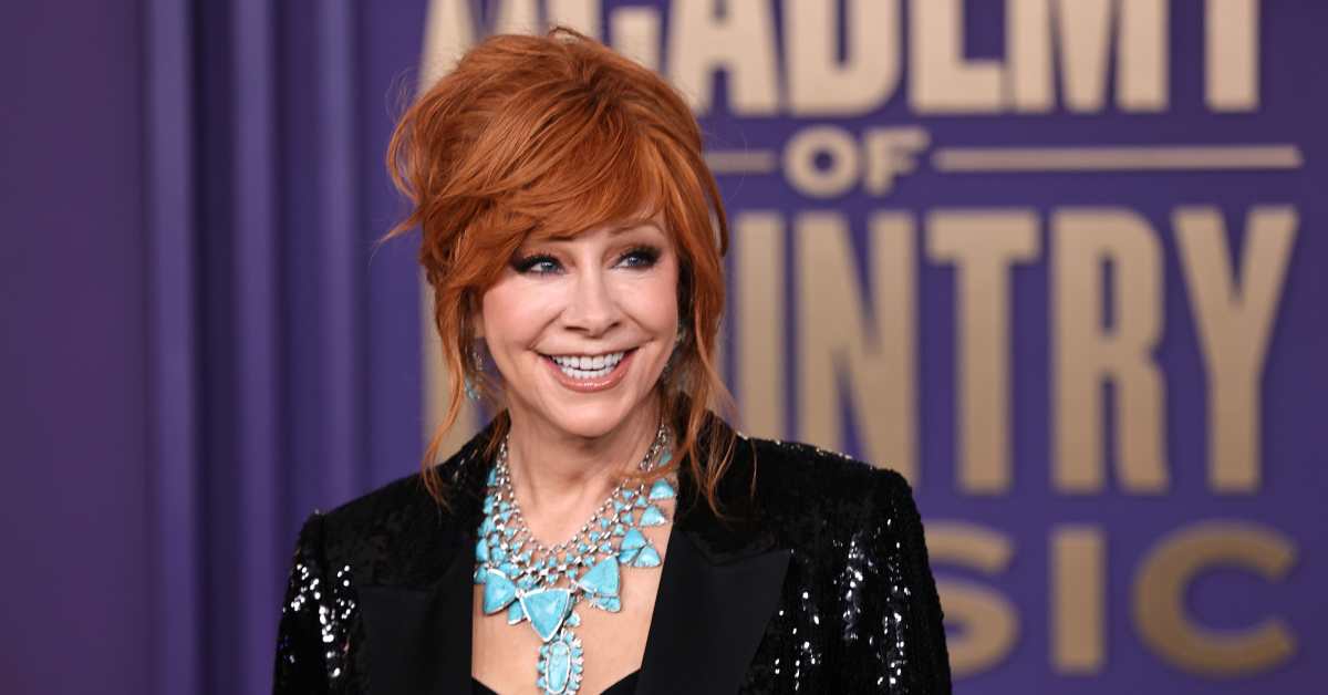 Fans Are in Awe Over ‘Queen’ Reba McEntire’s Stunning Family Photos From African Safari