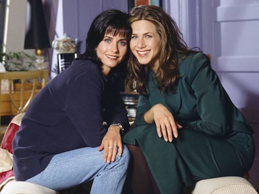 The 10 Best Courteney Cox Movies and TV Shows, Plus Where to Stream Them