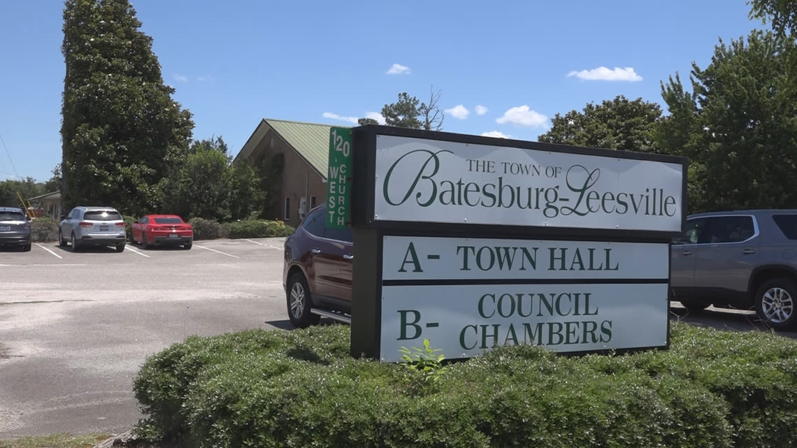 Here's what's happening with the town manager in Batesburg-Leesville