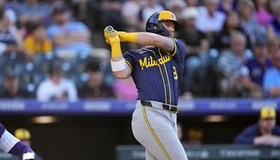Colin Rea pitches 7 innings, Christian Yelich homers in the Brewers' 3-0 victory over the Rockies