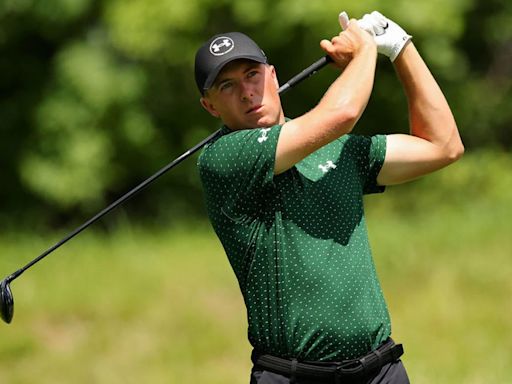 2024 John Deere Classic leaderboard: Jordan Spieth soars in Round 3 as Davis Thompson holds slight lead