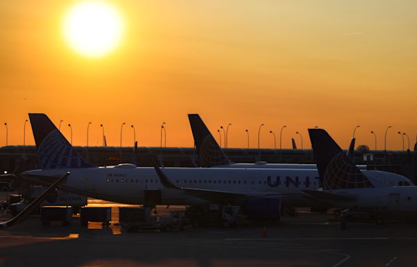 United Airlines plane engine reportedly catches fire before takeoff in Chicago