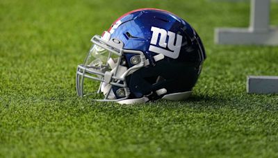 Giants insider believes team will trade up for top QB