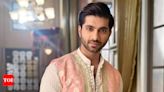 Prateik Chaudhary on 300 successful episodes of Tose Naina Milaike, says ‘I'm enjoying this beautiful journey of Sanjeev’ - Times of India