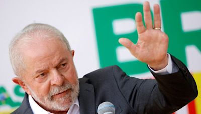 Lula: Alckmin disse que setor de papel e celulose quer investir R$ 120 bilhões Por Estadão Conteúdo