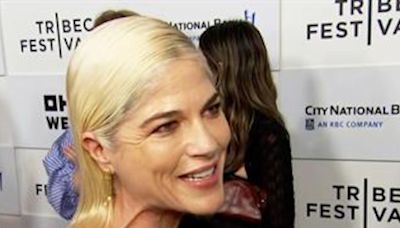 Selma Blair Feeling "Really Well" Amid Multiple Sclerosis Remission - E! Online